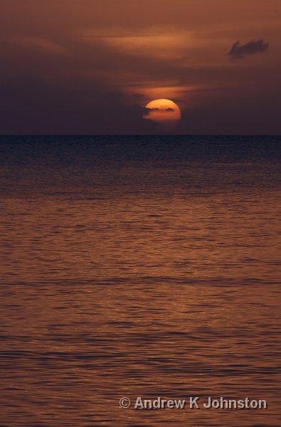 0408_40D_2685.jpg - Sunset at Gibbs Beach